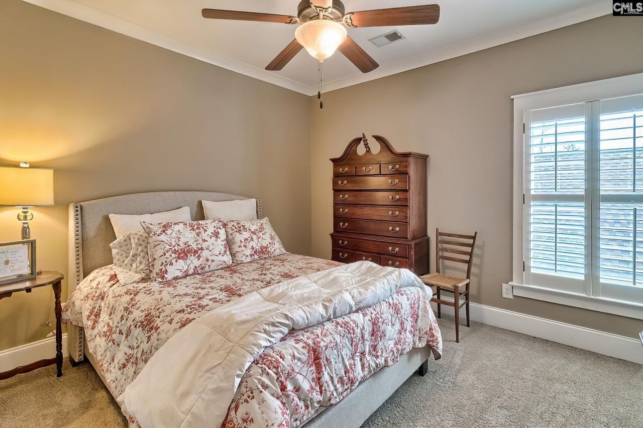 240 Waterstone Drive  Photo 22