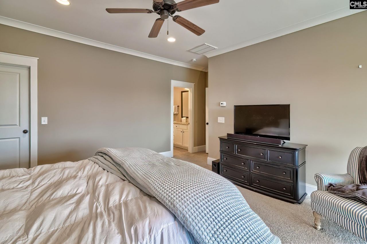 240 Waterstone Drive  Photo 27