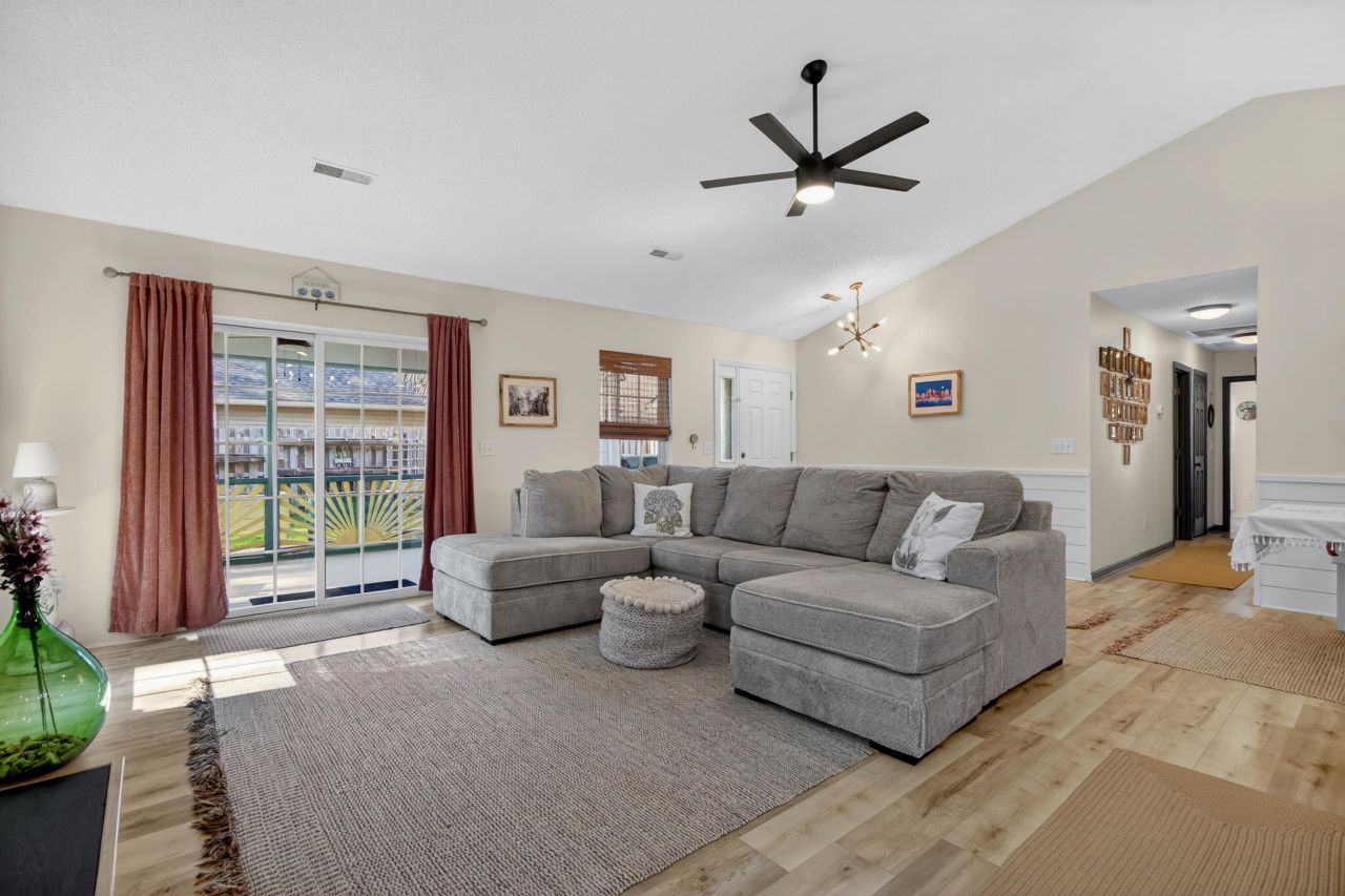 237 Moon Dance Lane Photo 13