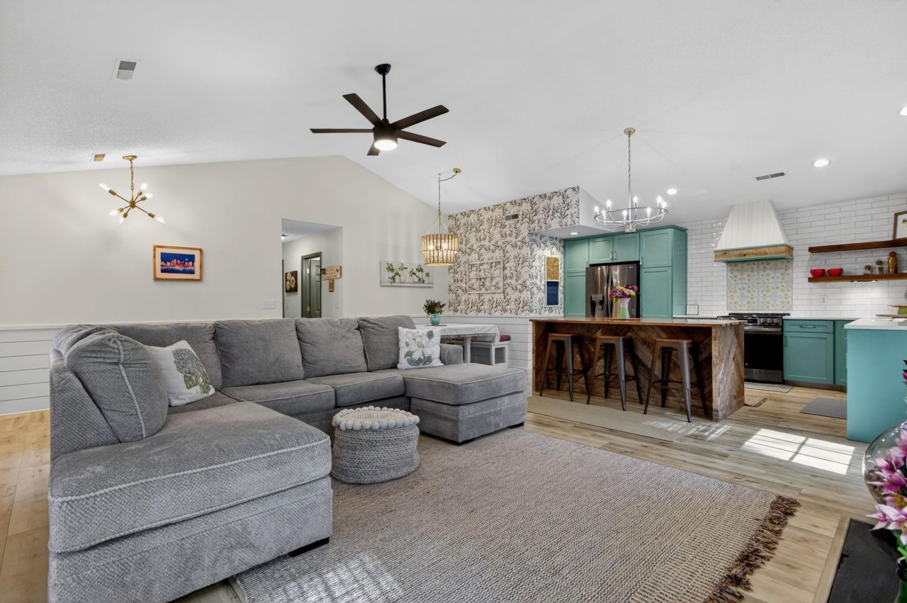 237 Moon Dance Lane Photo 8