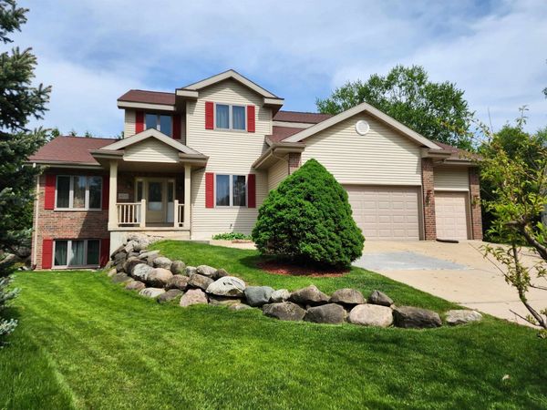 4205 Monarch Court, Middleton, WI 53562
