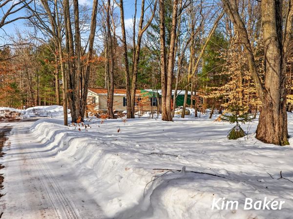 3987 US-31, Scottville, MI 49454