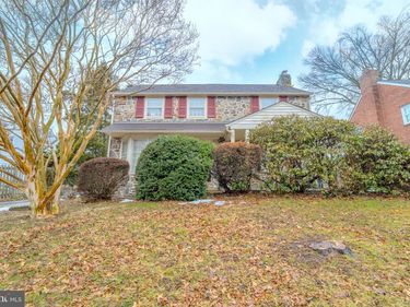 1604 EARLINGTON ROAD , HAVERTOWN, PA 19083