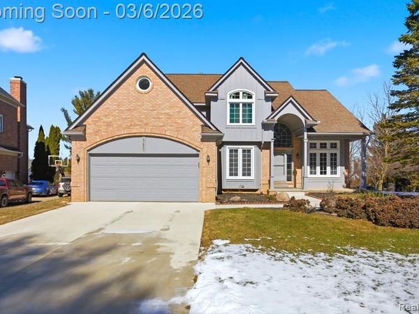 47830 Forest Court, Northville Twp, MI 48168