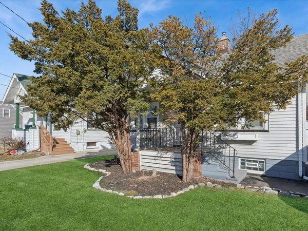 4013` 30th AVENUE, Kenosha, WI 53144