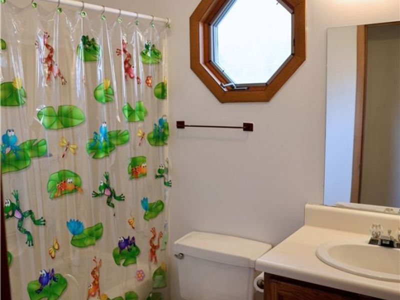 612 S Monroe Street, Millersburg, OH 44654 Photo 19