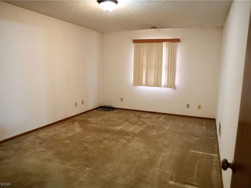 612 S Monroe Street, Millersburg, OH 44654 Photo 9