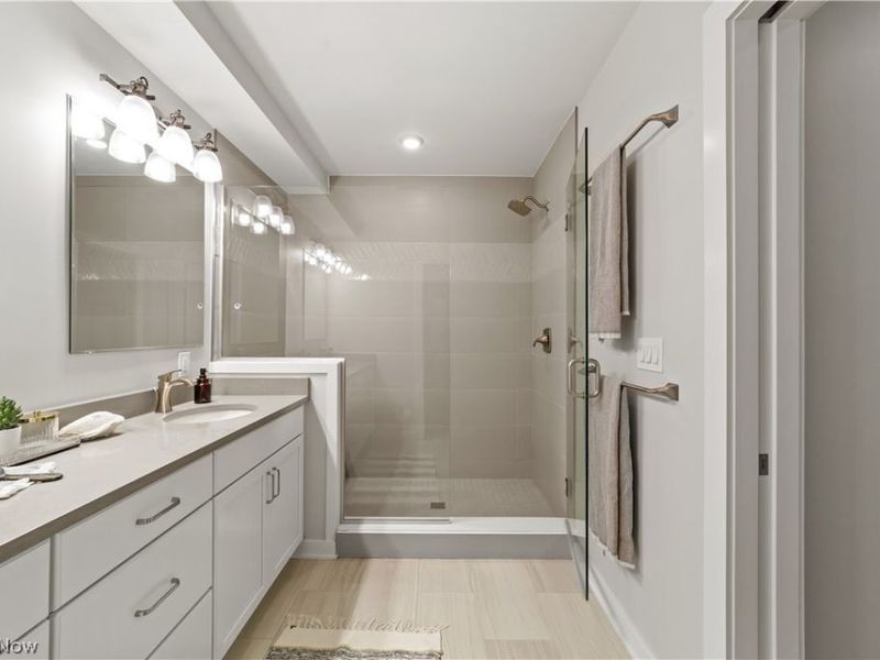 2044 Random Road, Unit 101, Cleveland, OH 44106 Photo 21