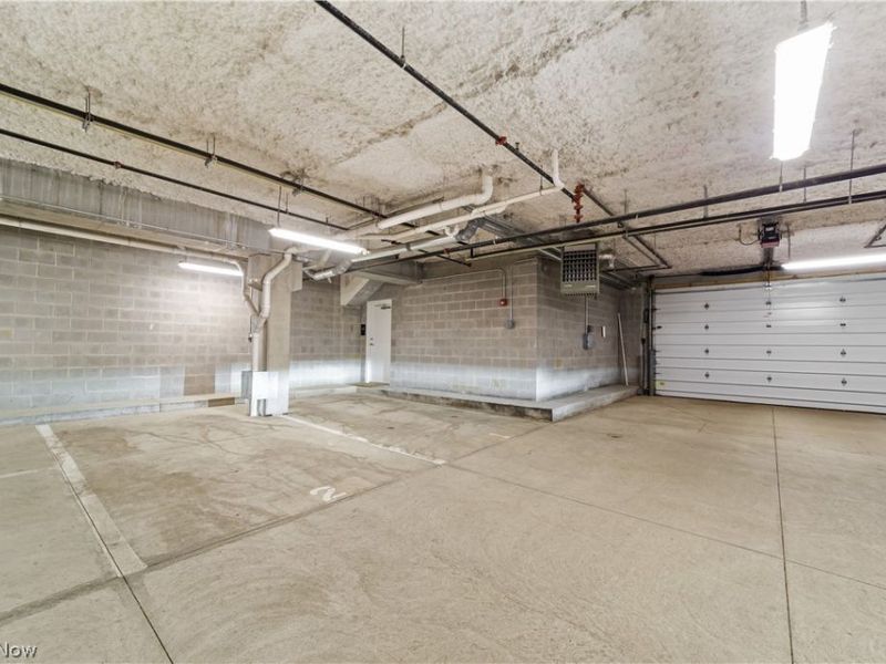 2044 Random Road, Unit 101, Cleveland, OH 44106 Photo 28