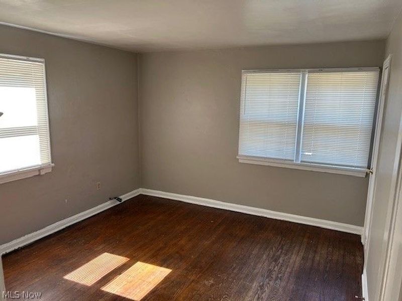 1736 Spring Avenue NE, Canton, OH 44714 Photo 2