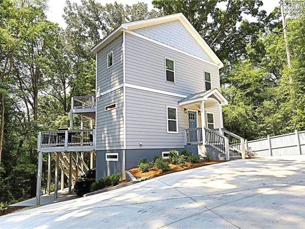 2125 Clay Road , Austell, GA 30106