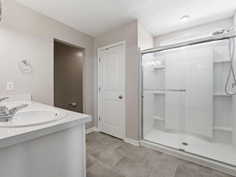 1202 Lake Forest Drive , Hebron, OH 43025 Photo 37