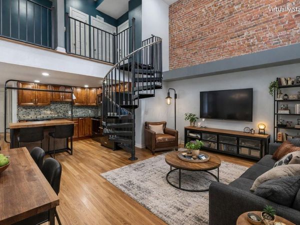 108 Hamilton Avenue , Columbus, OH 43203