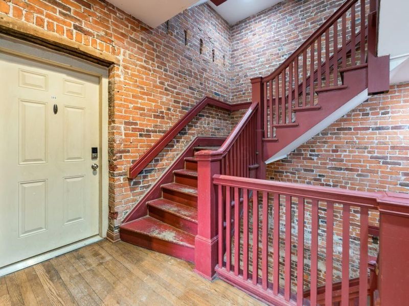 108 Hamilton Avenue , Columbus, OH 43203 Photo 3