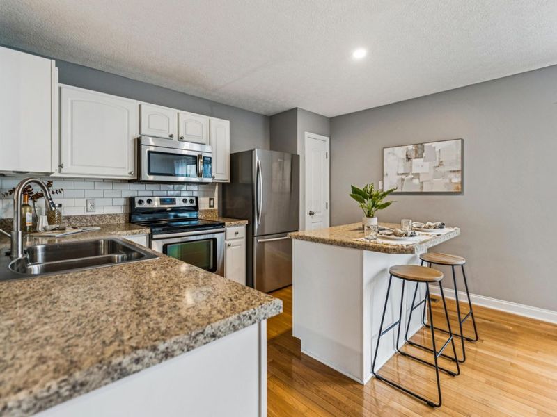 5972 Woodshire Drive, Unit 202, Westerville, OH 43081 Photo 14