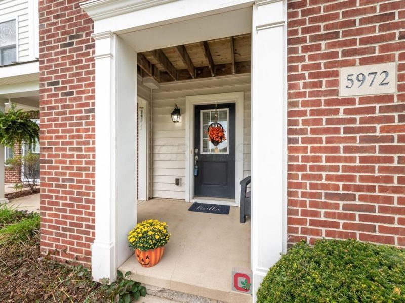 5972 Woodshire Drive , Unit 202, Westerville, OH 43081 Photo 2