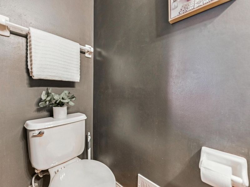 5972 Woodshire Drive, Unit 202, Westerville, OH 43081 Photo 23