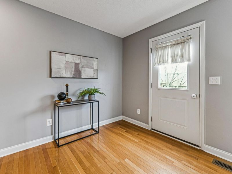 5972 Woodshire Drive, Unit 202, Westerville, OH 43081 Photo 24