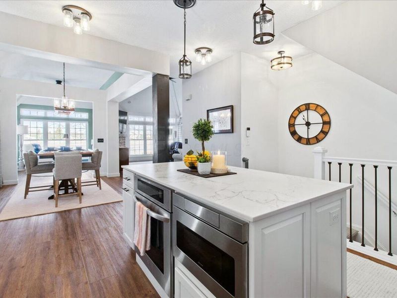 7542 Deer Valley Crossing, Powell, OH 43065 Photo 11