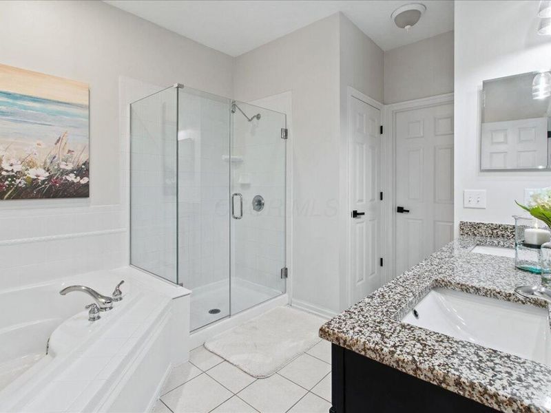 7542 Deer Valley Crossing, Powell, OH 43065 Photo 22