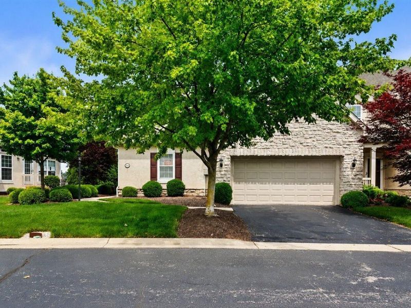 7542 Deer Valley Crossing, Powell, OH 43065 Photo 47