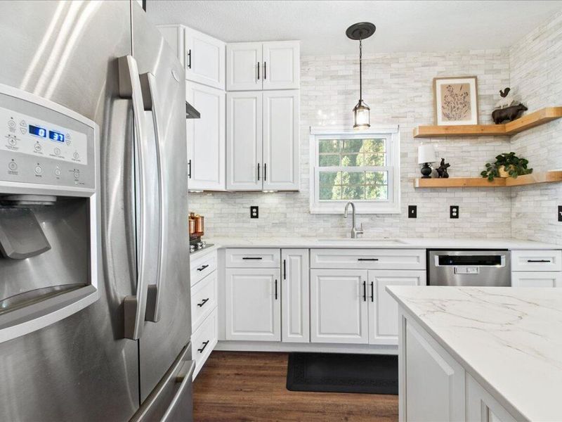 7542 Deer Valley Crossing, Powell, OH 43065 Photo 7
