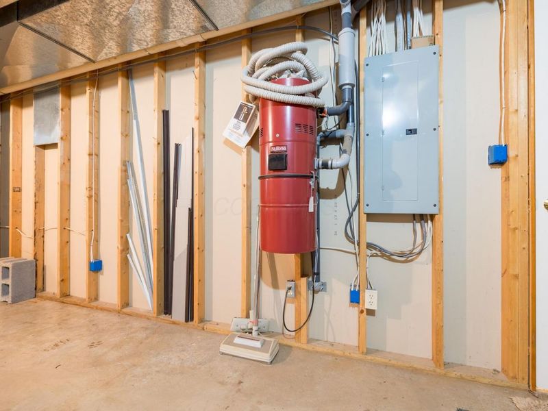 129 Tanglewood Drive , West Liberty, OH 43357 Photo 117