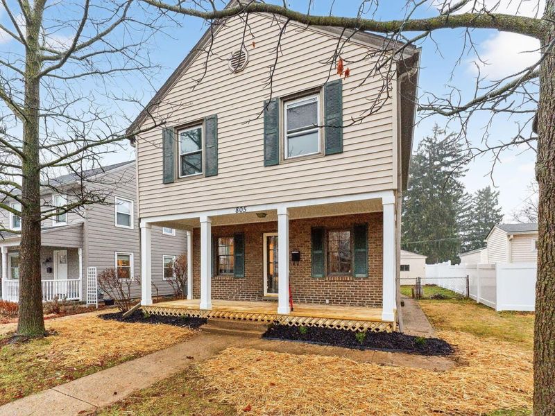 805 Gladden Road, Columbus, OH 43212 Photo 2