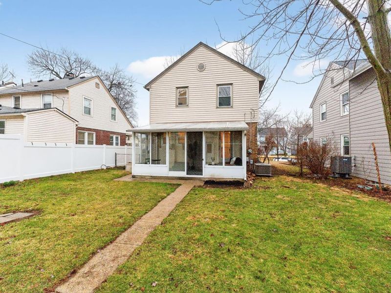 805 Gladden Road, Columbus, OH 43212 Photo 46