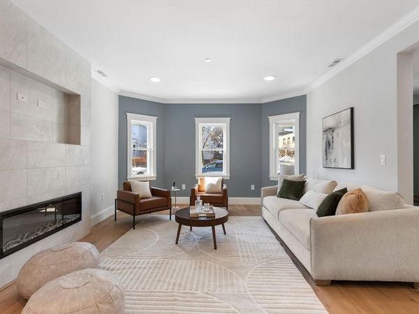 227 Highland Ave, Unit 2, Somerville, MA 02143