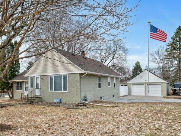 1251 Gardena Avenue NE, Fridley, MN 55432