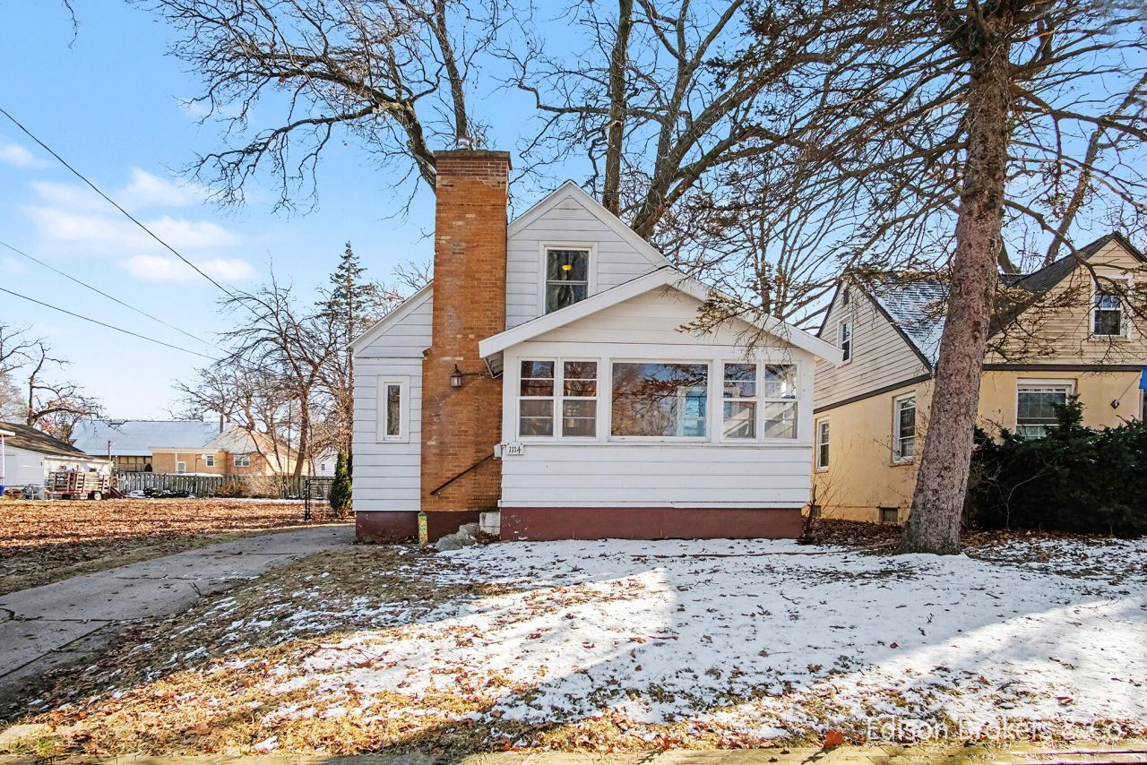 1114 Maybelle Street Ne, Grand Rapids, MI 49503 Main Photo