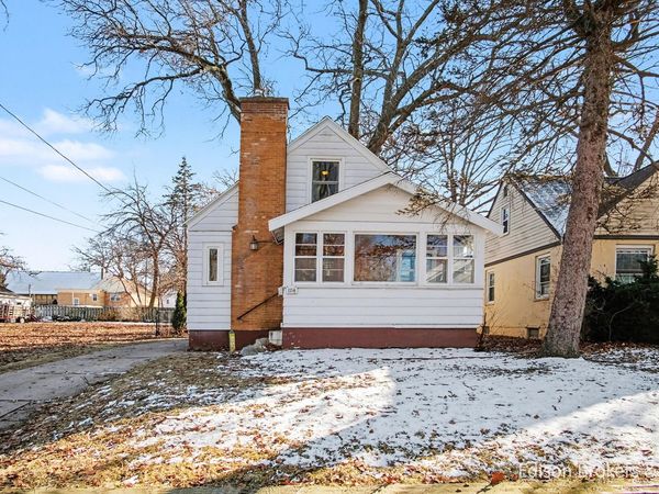 1114 Maybelle Street NE, Grand Rapids, MI 49503