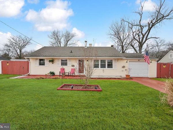 252 N DENNIS DRIVE, CLAYTON, NJ 08312