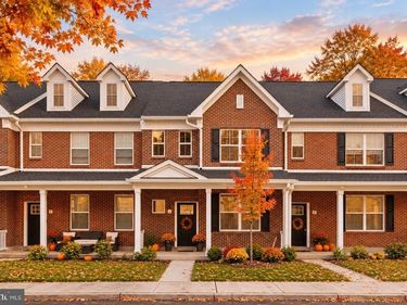 40 N EIGHTH STREET, PERKASIE, PA 18944