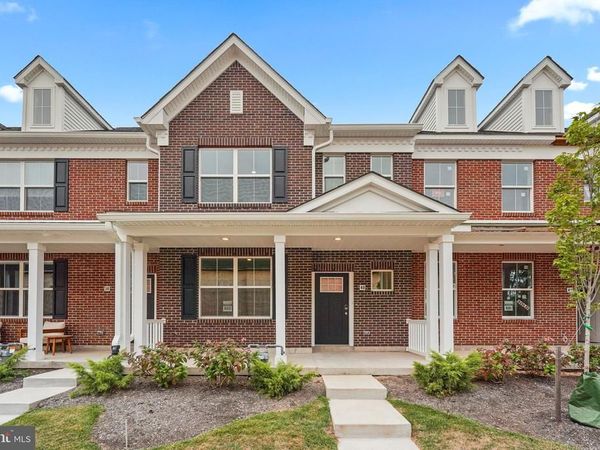 40 N EIGHTH STREET, PERKASIE, PA 18944