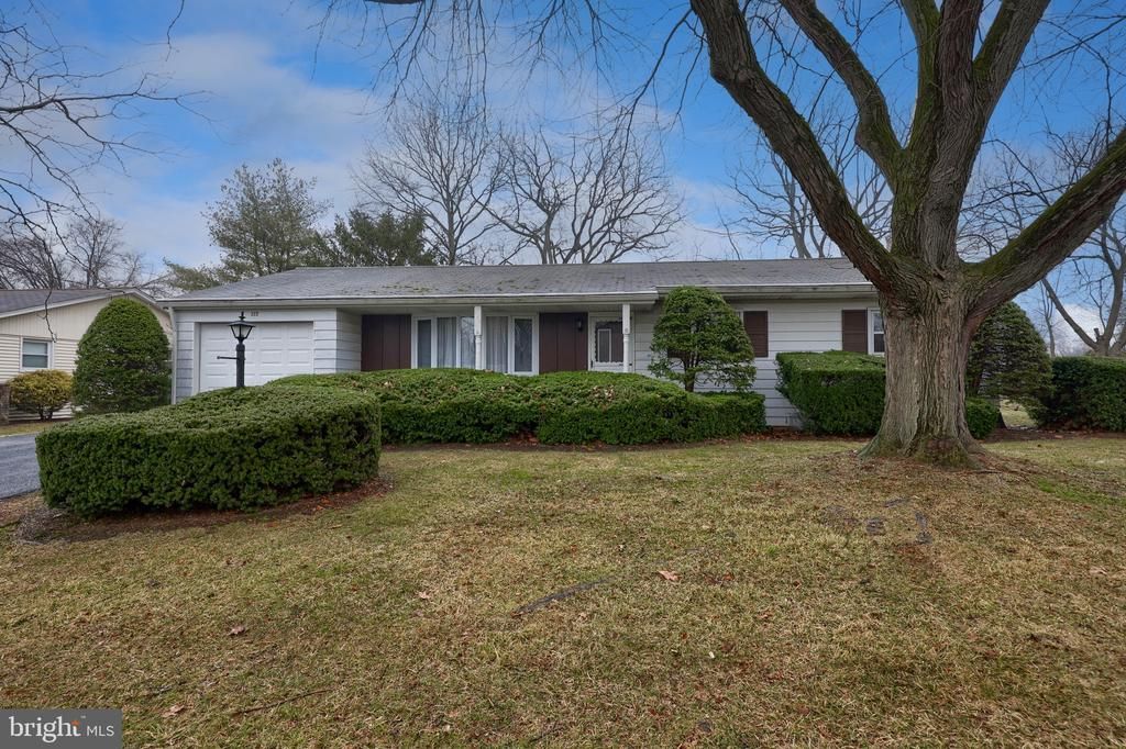 222 Robin Road , Hershey, PA 17033 Main Photo