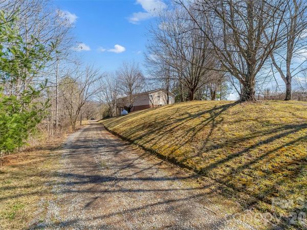 350 Sandy Bottom Road , Marshall, NC 28753