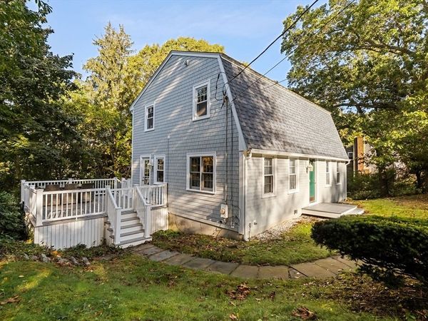 17 Sunrise Ave, Plymouth, MA 02360