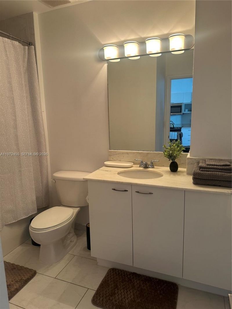 133 NE 2nd Ave, Unit 1007, Miami, FL 33132 Photo