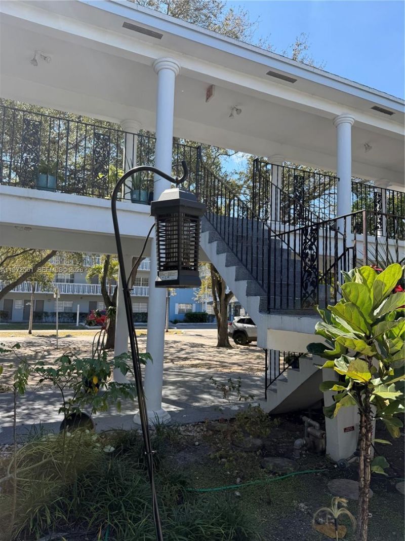 3515 Van Buren St , Unit 102, Hollywood, FL 33021 Photo