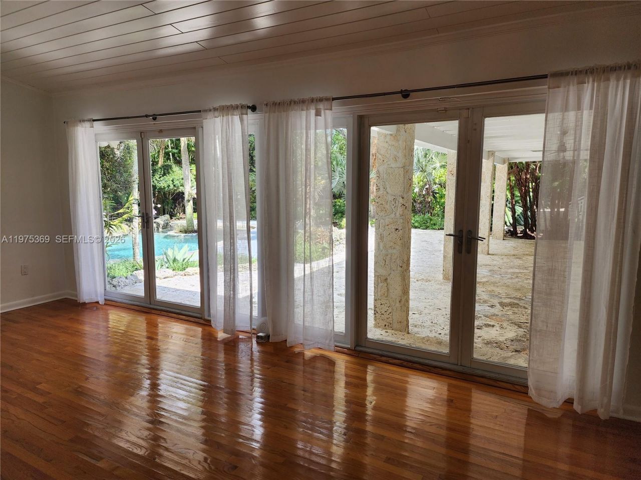 6065 SW 133rd St , Pinecrest, FL 33156 Photo