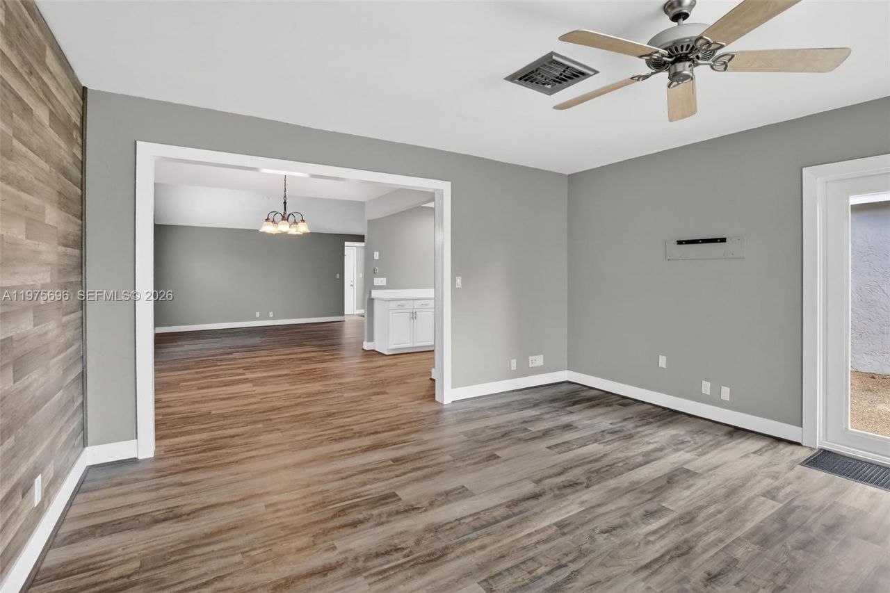 11120 NW 26th Pl, Sunrise, FL 33322 Photo