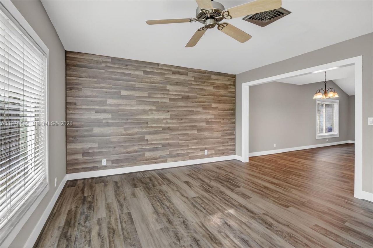 11120 NW 26th Pl, Sunrise, FL 33322 Photo