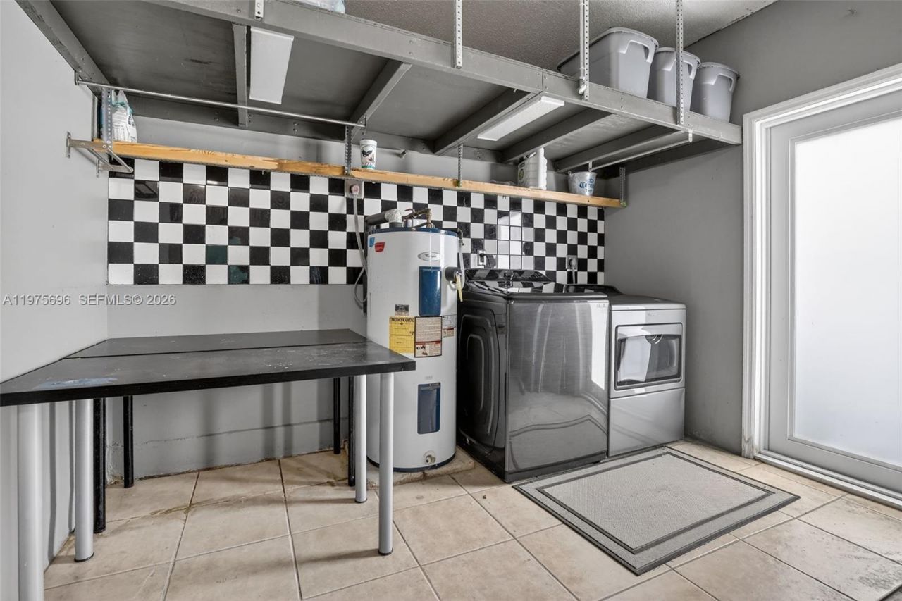 11120 NW 26th Pl, Sunrise, FL 33322 Photo