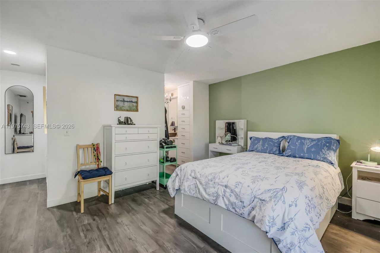 11727 SW 132nd Pl , Miami, FL 33186 Photo