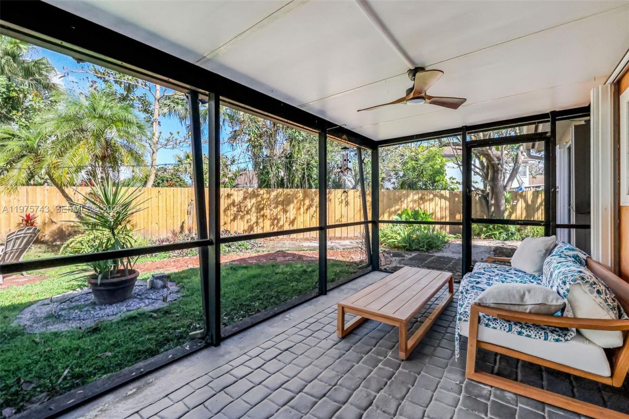 11727 SW 132nd Pl , Miami, FL 33186 Photo