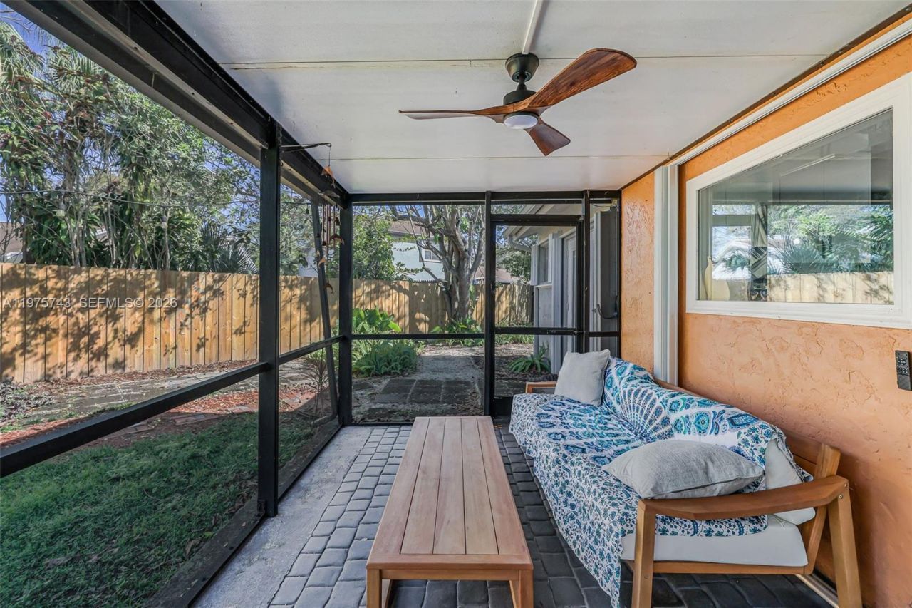 11727 SW 132nd Pl , Miami, FL 33186 Photo