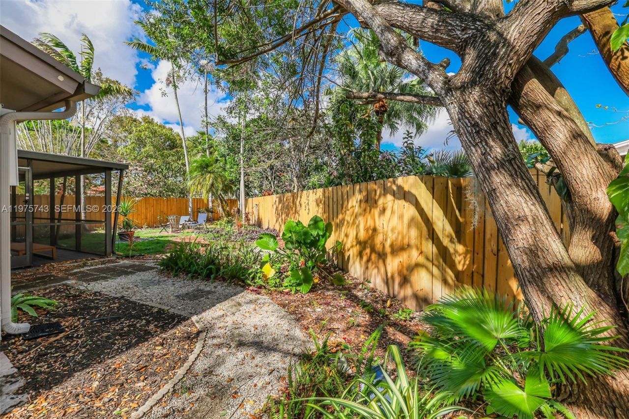 11727 SW 132nd Pl , Miami, FL 33186 Photo