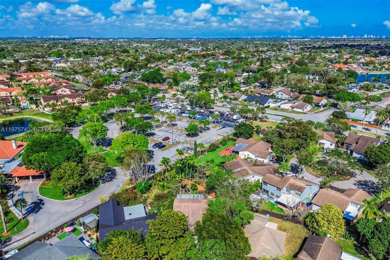 11727 SW 132nd Pl , Miami, FL 33186 Photo